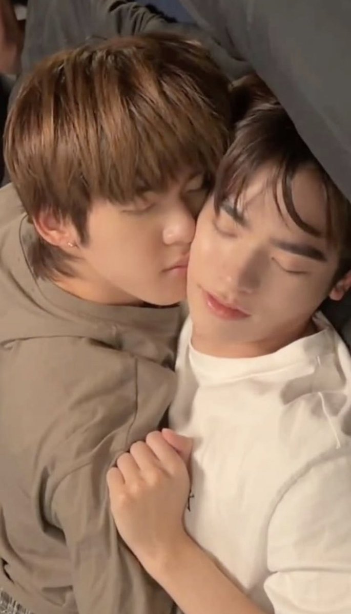 2teepvr's tweet photo. eepy eepy 💤💤 https://t.co/Vx2gy2hyyU