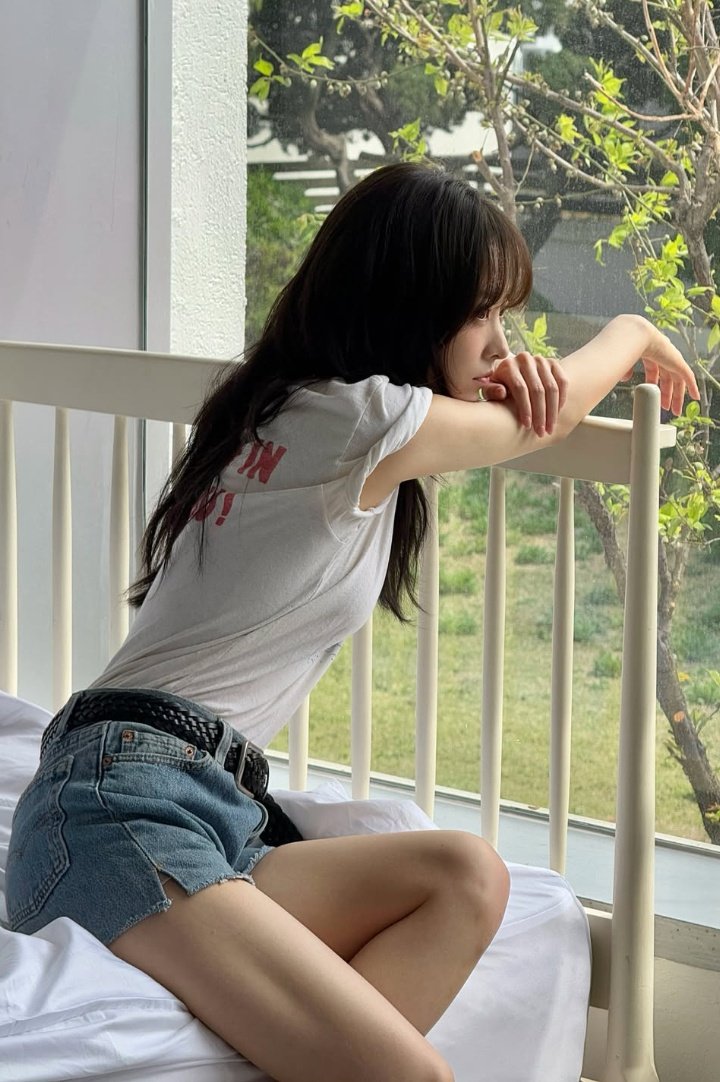 Dearest_Daphne's tweet photo. BABE BOYOUNG 🔥 https://t.co/WGUSzf7Dec