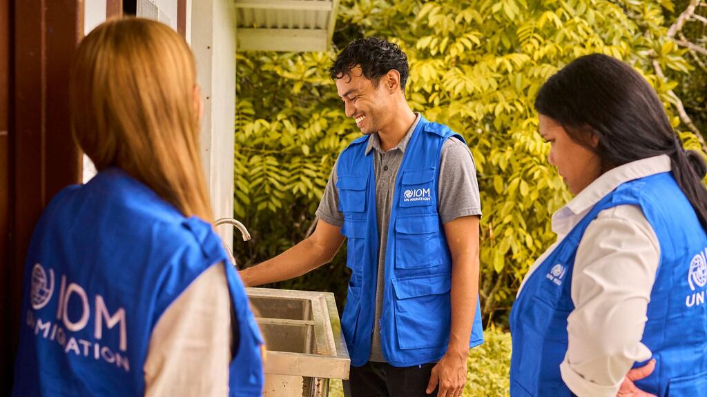 UNinMicronesia's tweet photo. 🌏🌊 World Environment Day Local Heroes Spotlight: the community in Palau building climate resilient disaster shelters 💪🏝️
Rising seas are changing lives, but action is rising too #NowForClimate 💪🌱 @UNEP @IOMNorthPacific
Read the full story: https://t.co/a6jZFvH3rb https://t.co/qfGOmA8M5m