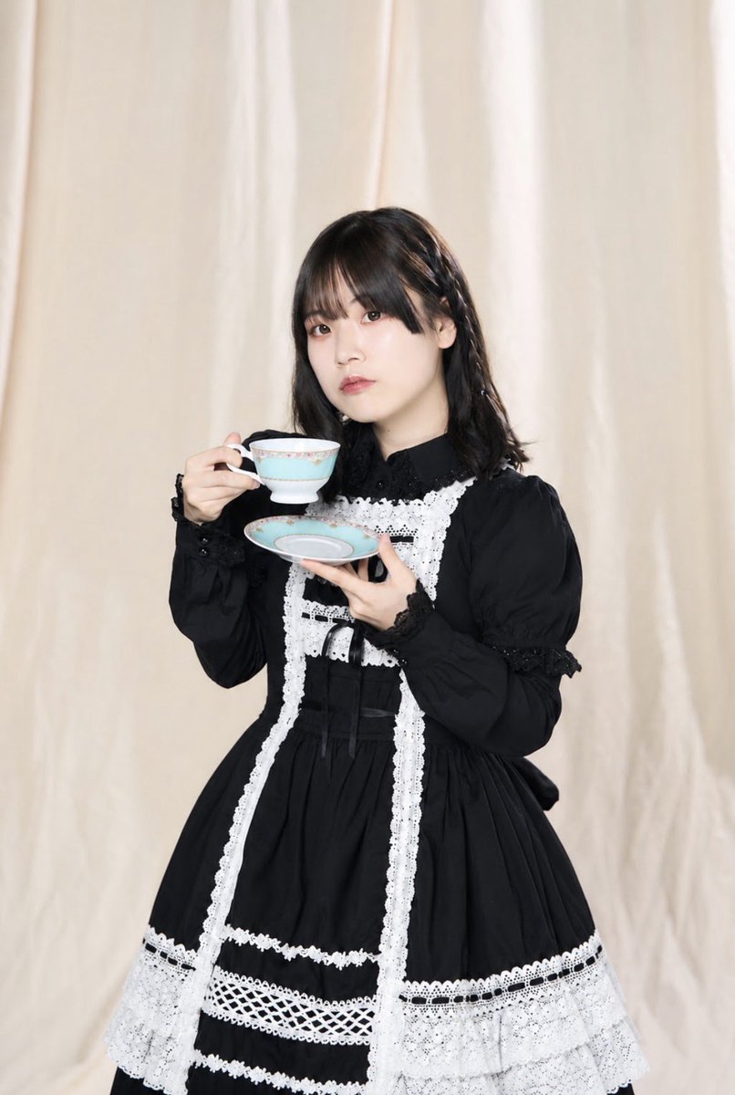 ちえこページリクエスト3点 魔女エステリーゼの事件簿 コラボチェキの受付が開始されました🐾 お