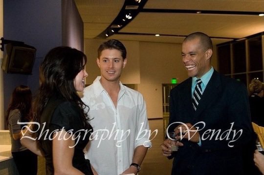 suebsg9's tweet photo. Danneel and Alan Ackles at a dinner for the production of "A Few Good Men" in Fort Worth, Texas on June 5th, 2007 - 19 years ago today @JensenAckles @DanneelHarris @SuperWiki https://t.co/PckJ7oIq0M