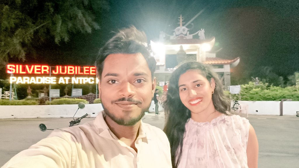 CG11AT0023's tweet photo. Delicious tandoori paneer tikka chap 😋
📍New Delhi sweets https://t.co/0RsvtUTcwO