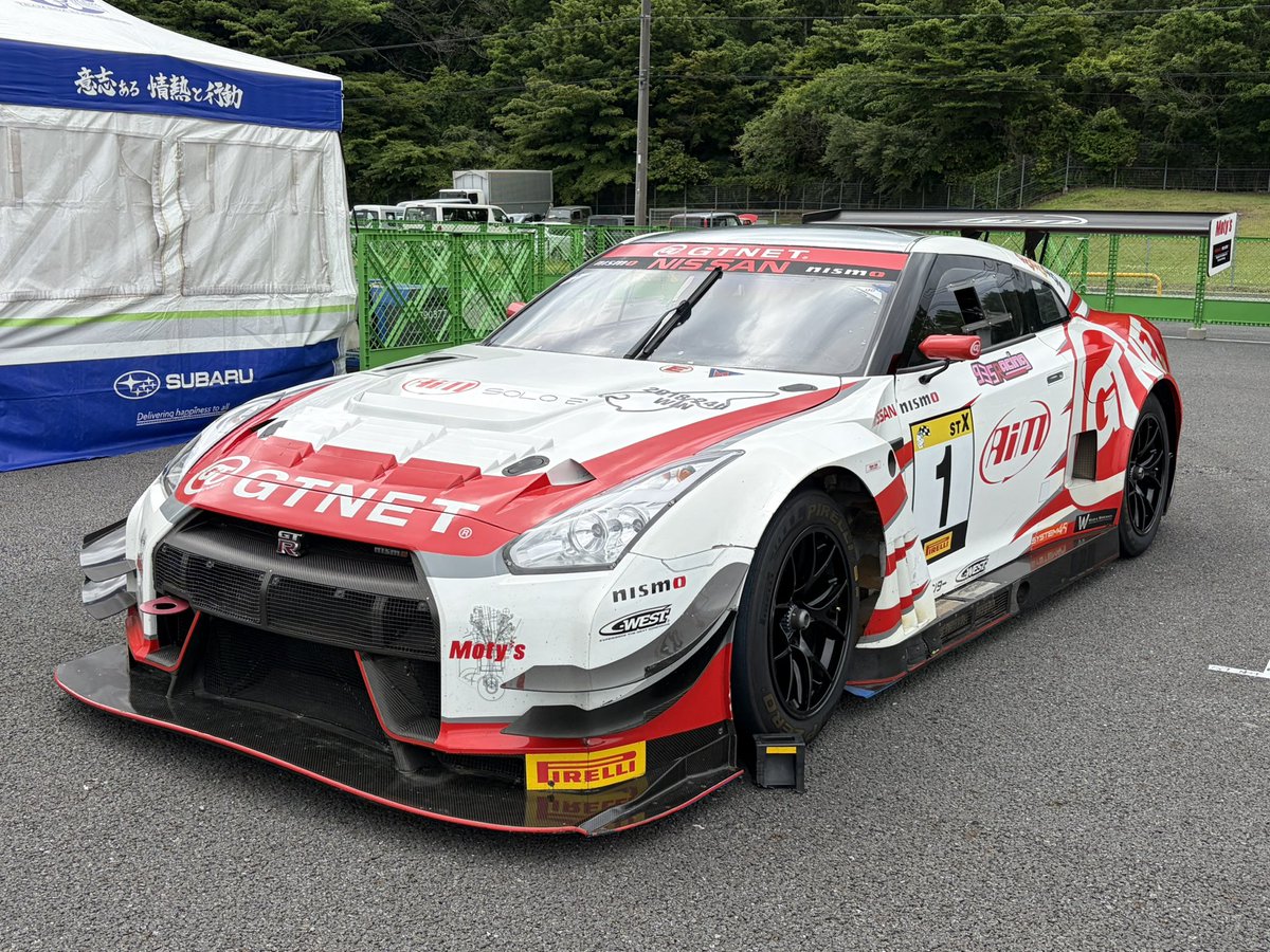 miho_519_'s tweet photo. 懐かしの❤️
#GTNET #GTR #NISSAN #NISMO
#supertaikyu #S耐 #富士スピードウェイ https://t.co/grr7q1SwlC