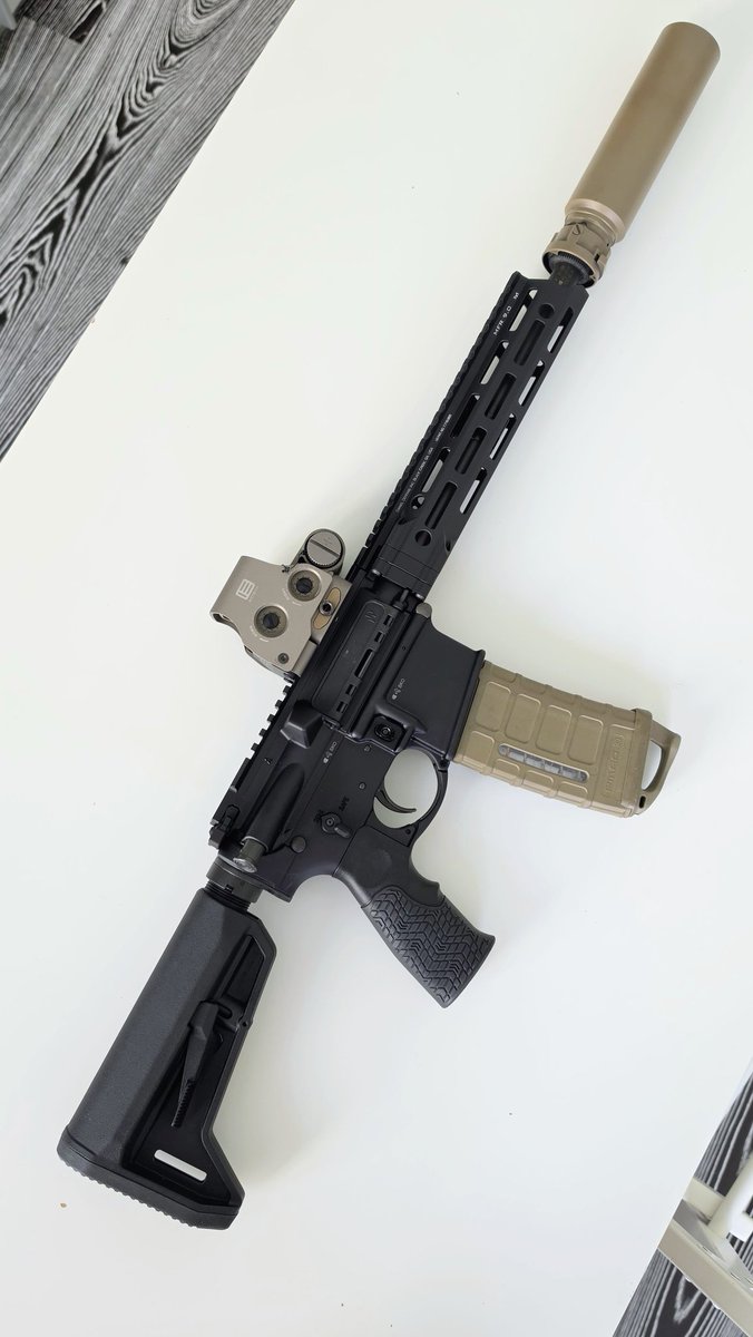 ScaarAT's tweet photo. Work in progress. Not sure where I will go with this DD 300blk. Suggestions? https://t.co/VhXIh1dkWn