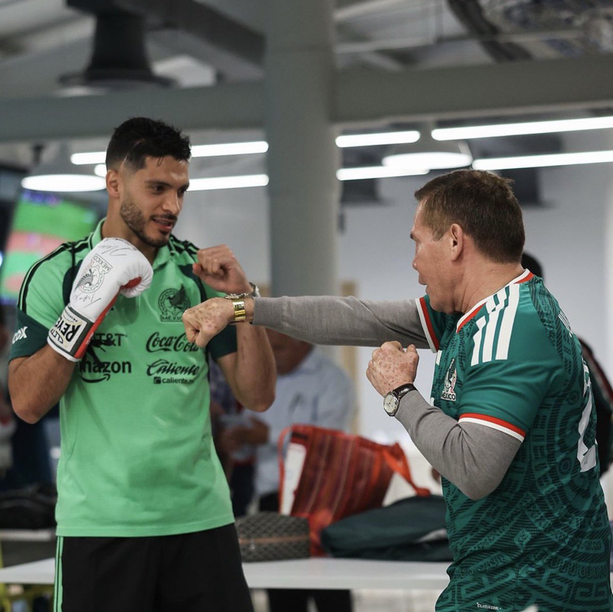 wbcmoro's tweet photo. 5-1 @miseleccionmx noquea a Serbia en el último partido amistoso rumbo al Mundial #Estamosentuesquina @Jcchavez115 @WBCBoxing https://t.co/186ngoOKC6