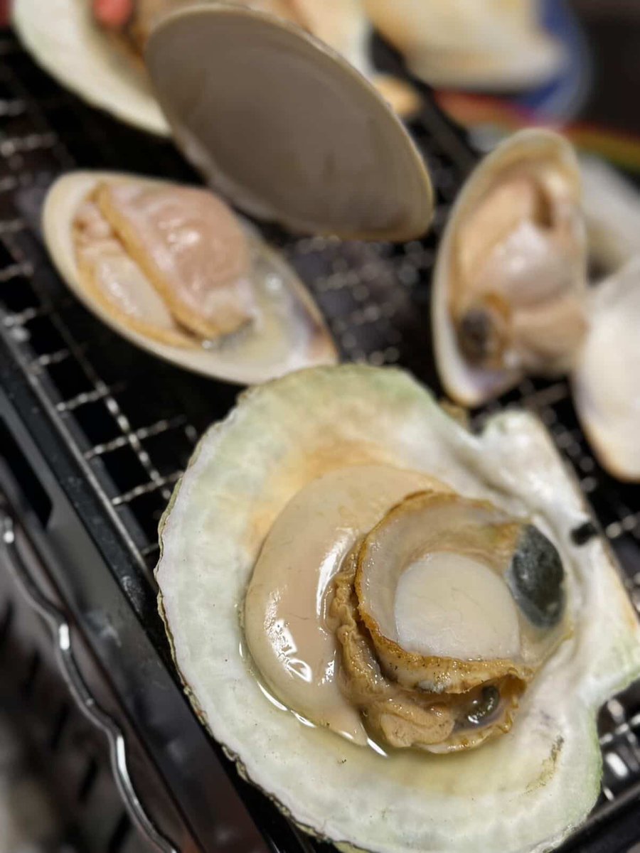 oto_LucKey's tweet photo. 今日出勤するよ📢！！！
もっちゅりんってやつ食べたことある人いる？🤔
めちゃめちゃ食べてみたい🤔！！
華金お時間ある人全力でお待ちしてます👍
#LucKey
#ぱちBAR
#五反田 https://t.co/Hml553PqzH