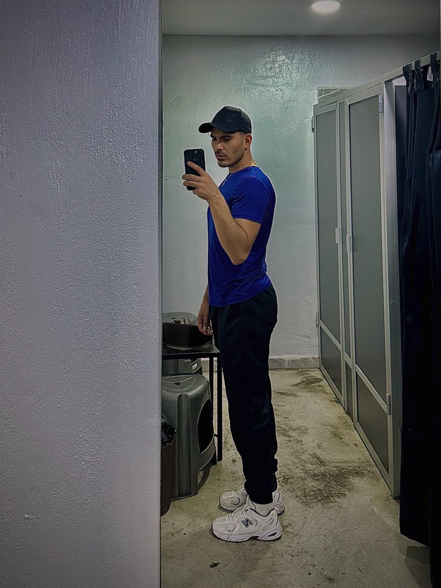 lsmaelrl's tweet photo. 🙂‍↕️ https://t.co/KS3nYMYzKb