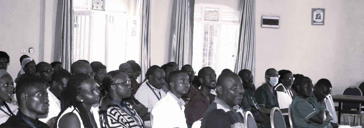 KiziguroH's tweet photo. Ku Gicamunsi cyo kuri uyu wa Kane , Ku bitaro by’Akarere bya Kiziguro, Itsinda riri mu  gikorwa cy'isuzuma ry'ireme rya serivisi (accreditation assessment) rikorwa na @RwandaHealth ryagaragaje by’agateganyo uko isuzuma ryagenze. @RBCRwanda @RNMU1 https://t.co/ZVQ2ZDK2e4
