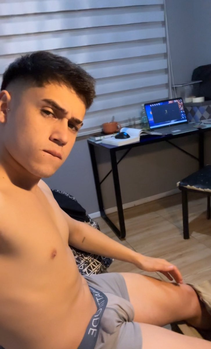 Fiitoo_igg's tweet photo. Sáquense algo 😳 

Rt y te mando regalito https://t.co/YLmr93B4Ug