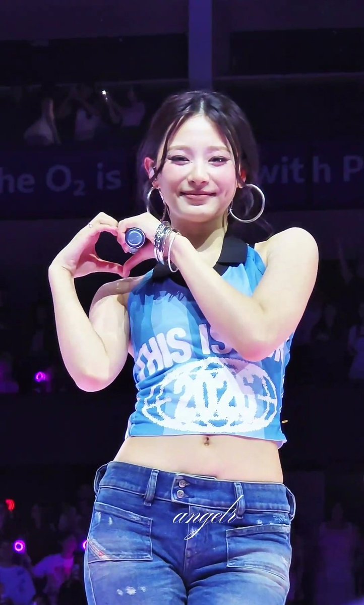 ゆぅ I LOVE HER SO MUCH 😭😭