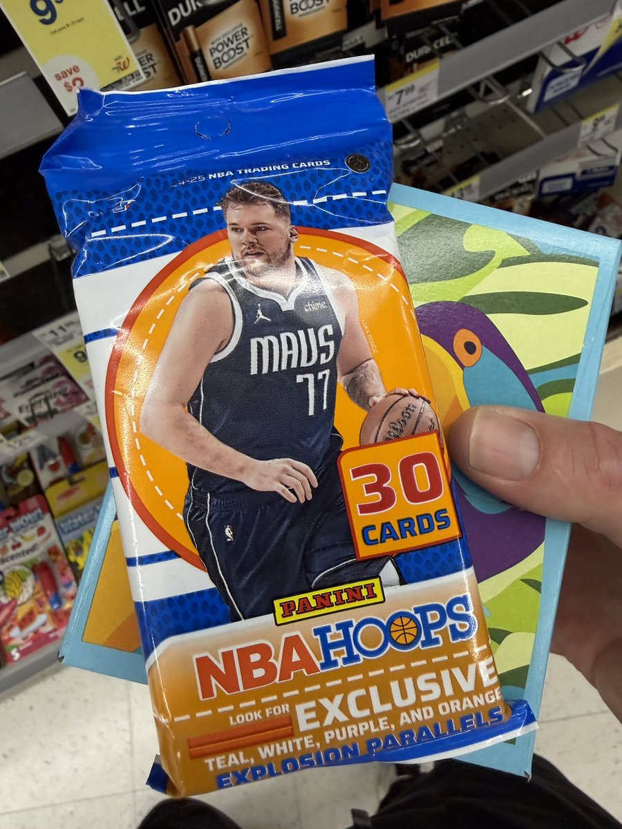 JLovallo's tweet photo. Last pack magic at Walgreens?
@CardPurchaser https://t.co/EDY9YmZuqE