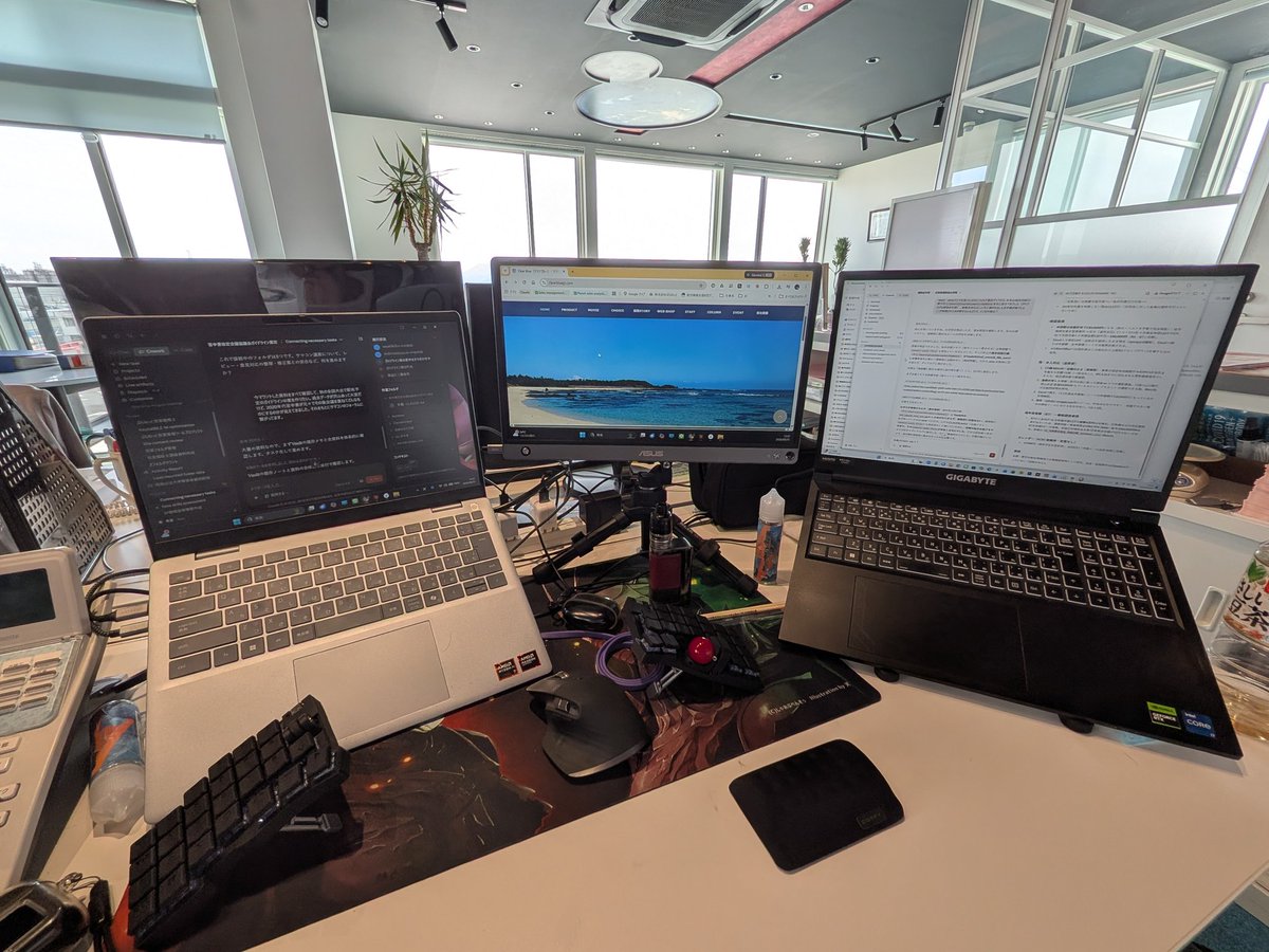 airsrock2000's tweet photo. 今の俺の作業環境Claudeを複数台PCで同期できるようにしてOutputした資料をgoogleDriveに同期する事でいつでもどこでも同じ設定で並列できる
AI楽しいいいいいいいいいいいい https://t.co/7aOb2InmEJ