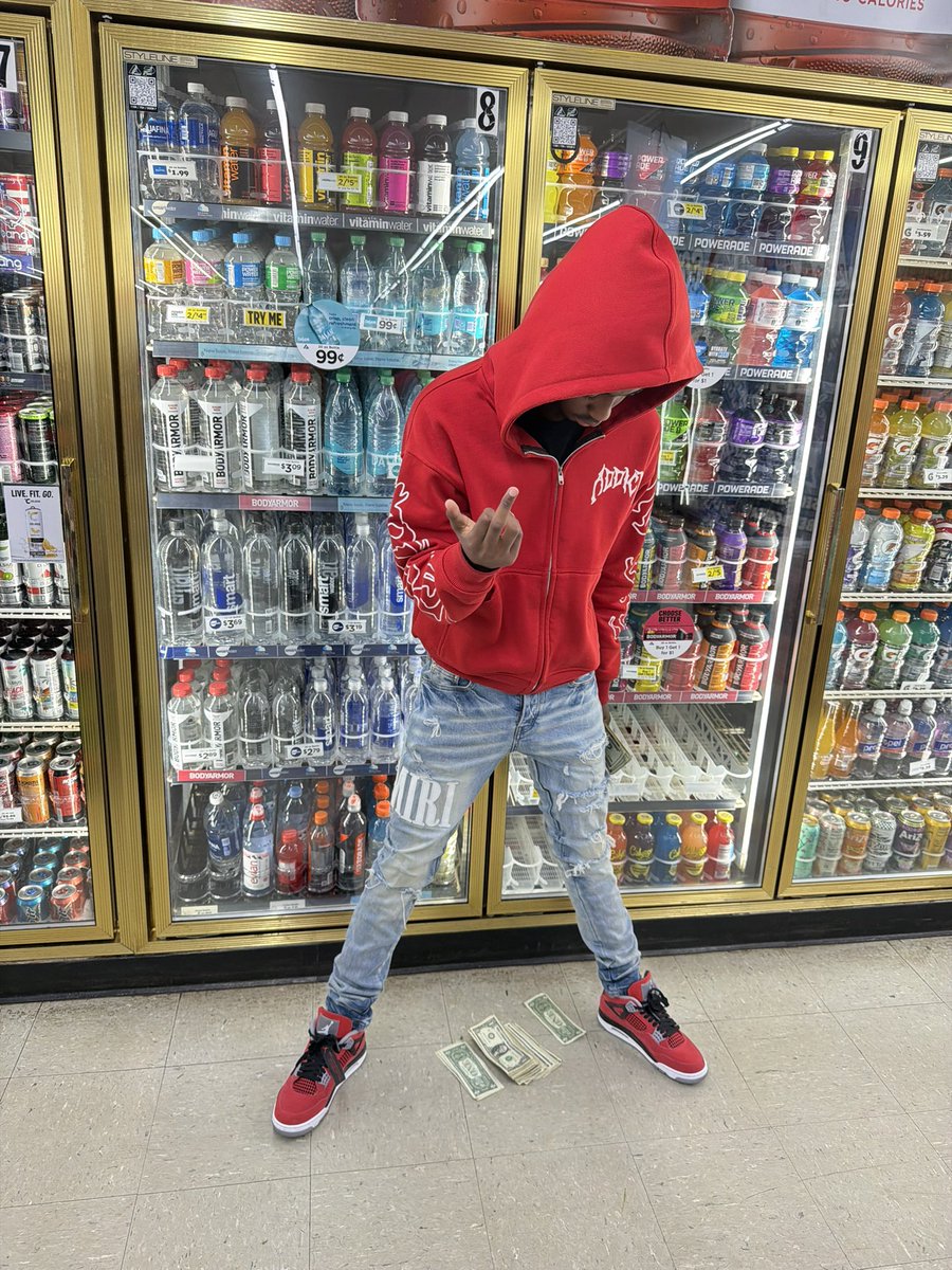 4lunok's tweet photo. Did I have one of da best fits with the 4s or what bird ass hoz?? https://t.co/ffXzKFi94f