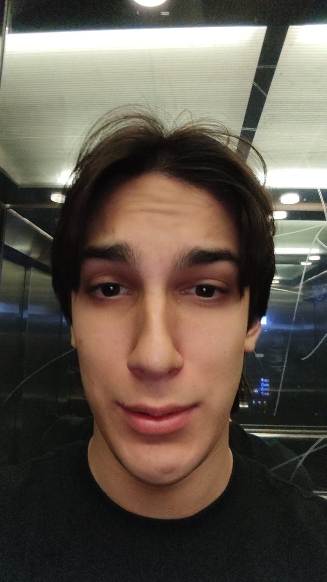 NotAnthony0w's tweet photo. I'm never getting a haircut again https://t.co/tQWSMUt7dq