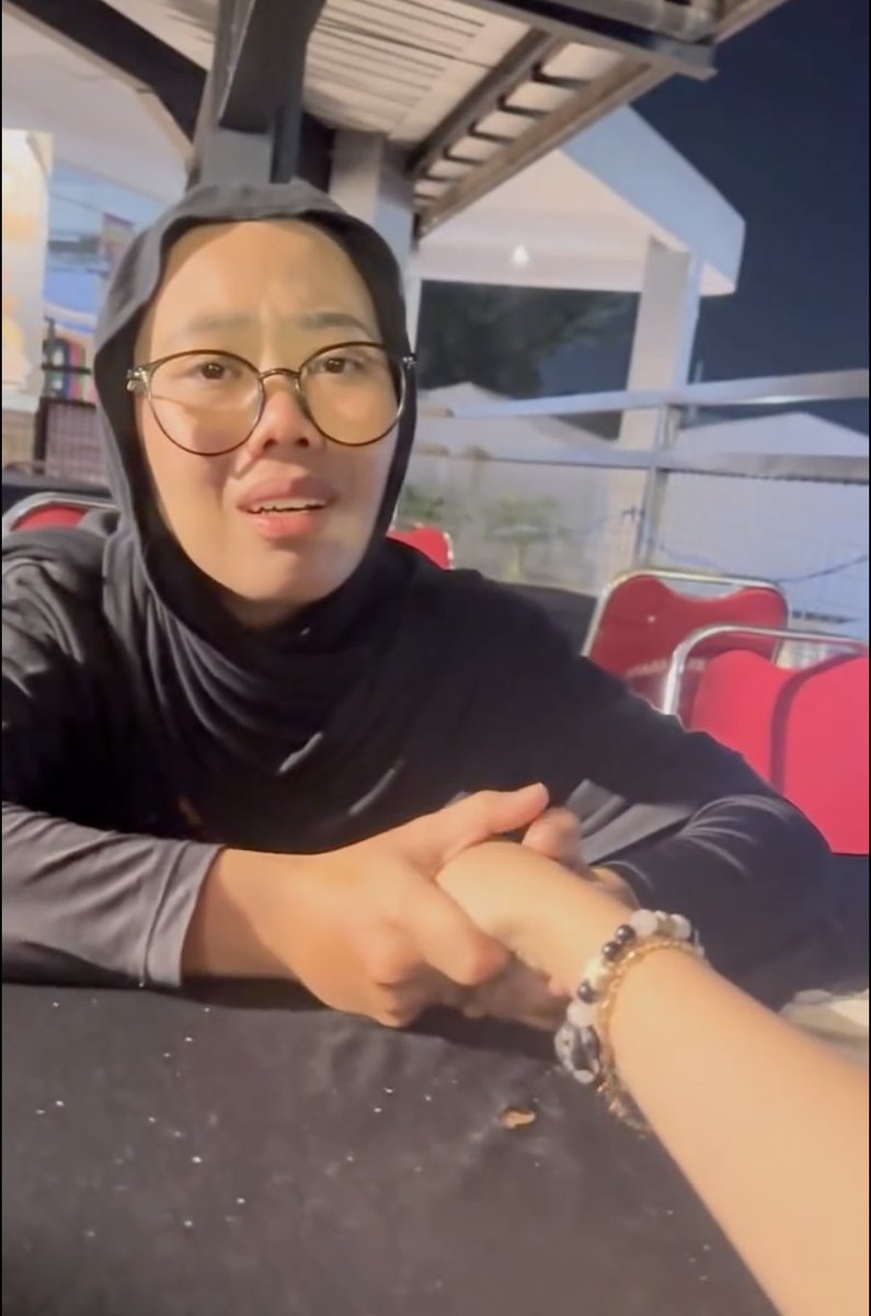 txt keluhan warga konoha tweet media