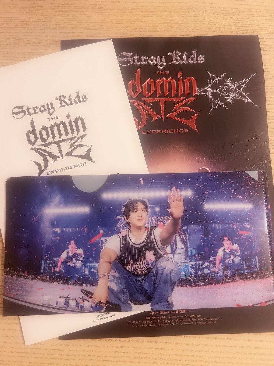 shioLee_Know's tweet photo. StrayKids dominATE 映画 第3弾 入場特典
チケットクリアファイル 交換 

譲　チャンビン
求　リノ>ハン、ピリ

よろしくお願いいたします🙇‍♀️

#straykids交換
#スキズ交換 https://t.co/ssJwXcOR0V