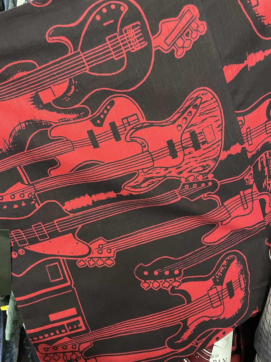 CandydruG314's tweet photo. ベーシスト、
もしくは
ベーシスト推しの皆様へ。

夏のライブの浴衣はコレ一択じゃない？？？ https://t.co/FElufm2h1d
