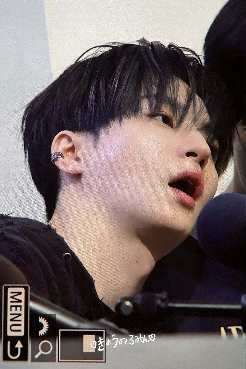 orj_lr's tweet photo. 260604 모시모시라디오

#로민 #엘라스트 https://t.co/19cQfveNRF