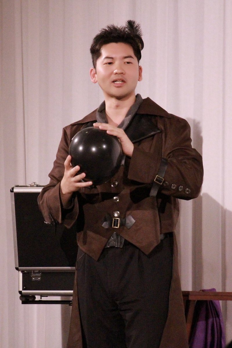 magic_pbm's tweet photo. 2025年2月6日
海南商工会議所様の新年会に出演させて頂きました🎩
マジックとくじ引きのお手伝いをさせて頂きました🎉実はお手伝いの方が緊張してました(笑)
素晴らしい会に呼んで頂き、誠にありがとうございました♠ https://t.co/hRlfAPVTdM