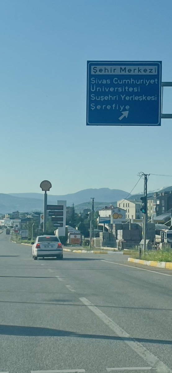 engineer3406's tweet photo. Günaydın canlar☀️☀️

Üç gündür yollardayım ..
Niye bu yol bitmiyor😫😫

Neyse bi kahve molası verelim ☕️☕️

Gün keyifli olsun..

#günaydın
#cuma https://t.co/dT7601RFQw