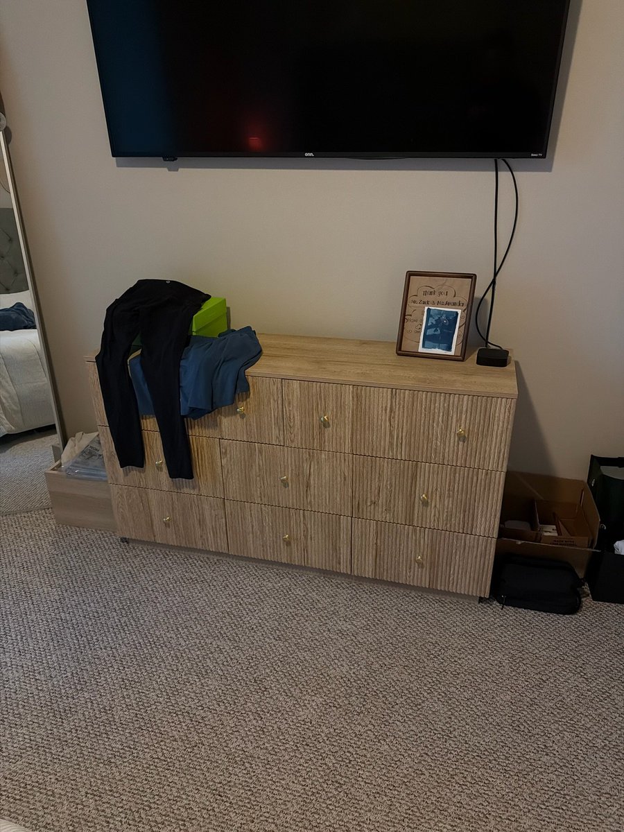 moveitjunk's tweet photo. Furniture removal from apartment building.  Need to get rid of junk trash and debris? Give us a call 941-803-4959 
https://t.co/tihTwClQBH https://t.co/UylcFyrxKJ