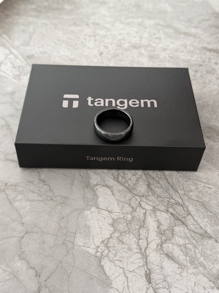 FakuCrypto's tweet photo. La mejor wallet no parece una wallet.

Parece un anillo.

Nadie sospecha.

Nadie pregunta.

Tú mantienes el control de tus activos 24/7.

Ese es el verdadero lujo. 💍⚡ https://t.co/Zkh6FGF4a4