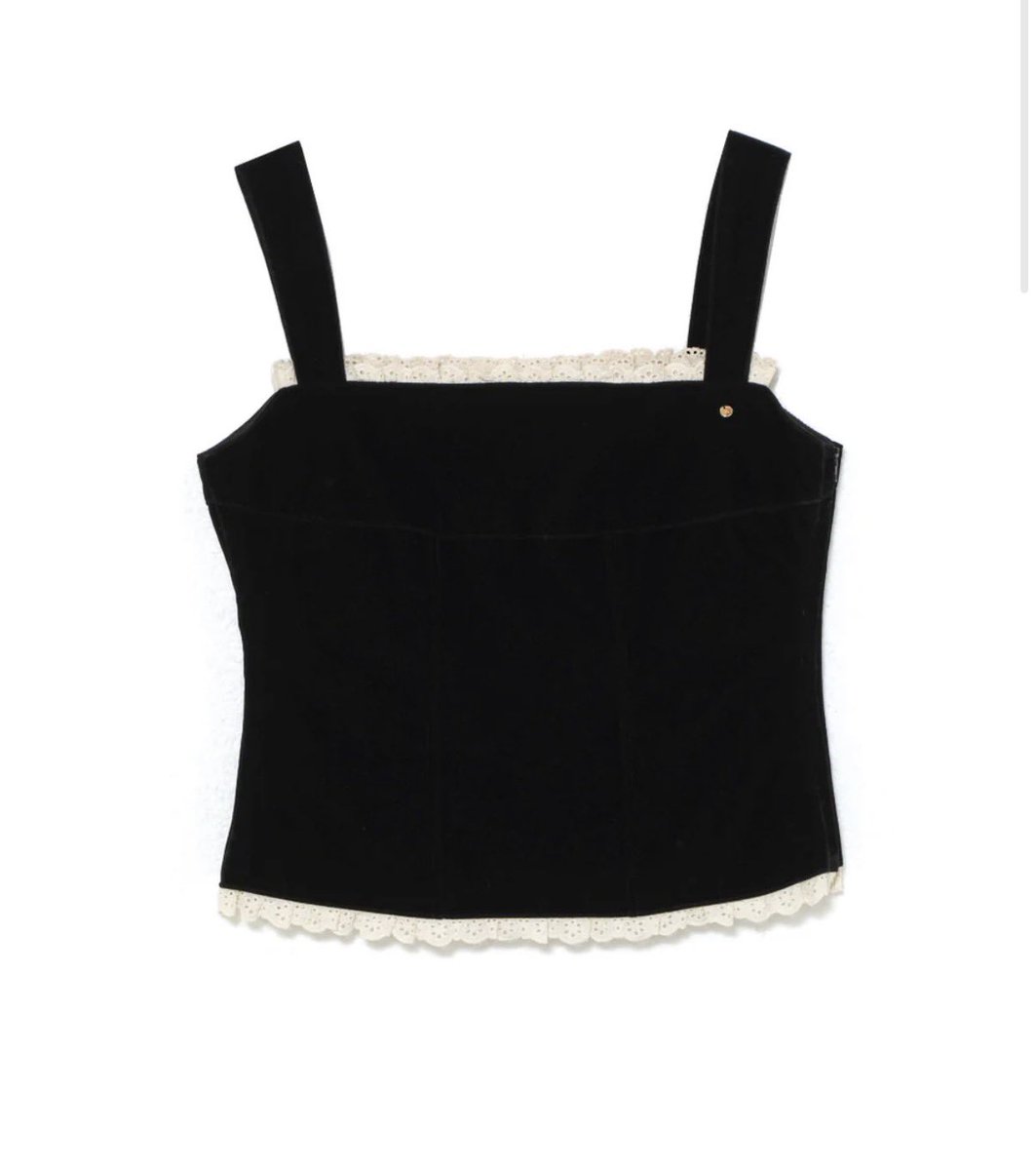 0ll_iv's tweet photo. andmary アンドマリー 6/5 新作 代行

【求】Velour frill tops / black

【譲】定価＋代行費（0.05~0.1)＋郵送費

レタパでの郵送可能な方。PayPay先払い可能。代行可能な方はdmお願いいたします🙇🏻‍♂️

 #andmary https://t.co/r31PfLsCla