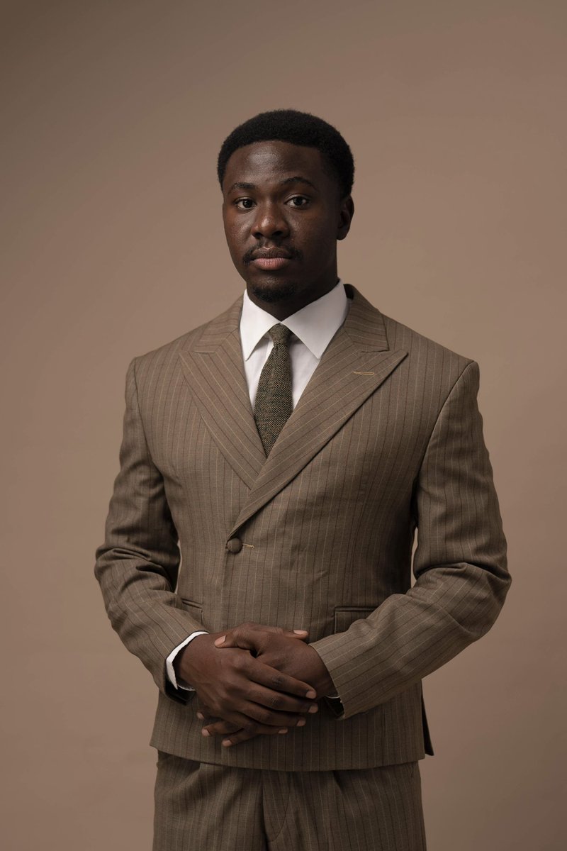 DBDaviee's tweet photo. A successful hate-watch was not in God’s plan.
After a brief 7 years and 9 months, I’m proud to introduce myself as Dr. David B.D. ❤️

#AstraAspera https://t.co/Cmm4cOCWVA