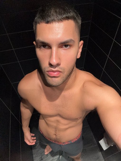 master18997's tweet photo. Your relapse is inevitable, just give in. 
#cashpigs #fag #taxfriday #findom #findomdrains #Bodyworship #Domvibes https://t.co/N4Lj5XabO6