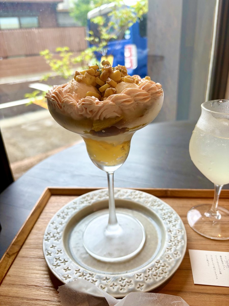 aeritosweets's tweet photo. 西荻窪
金木犀茶店

とうもろこしのパフェ🌽

中にはたくさんのヤングコーンが✨
トマトのチーズクリームにとうもろこしのアイス、ベーコンのアイス、檸檬オリーブオイルアイス、どれをとっても美味し過ぎて、心の中で発狂してました🩷 https://t.co/xOLUUXTQkt