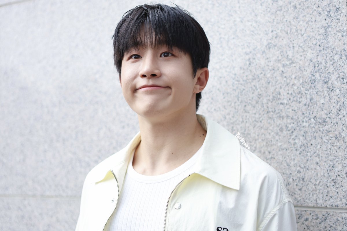 kiwilee0213's tweet photo. 260604
#JINJIN #진진 #박진우 
🍞🍞🍞｡◕‿◕｡🍞🍞🍞 https://t.co/drtdUlBZY2