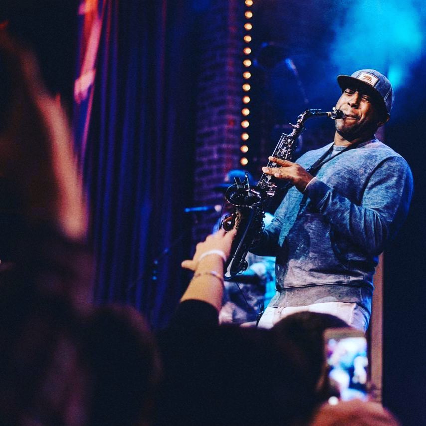 Jarez's tweet photo. When the sax hits live, the room knows. Stream the vibe and share it with someone who loves real music. #MusicLife #NewJazz #Jarez #ContemporaryJazz #SaxLife #LiveMusic #Saxophone https://t.co/jlwoNN5CAD