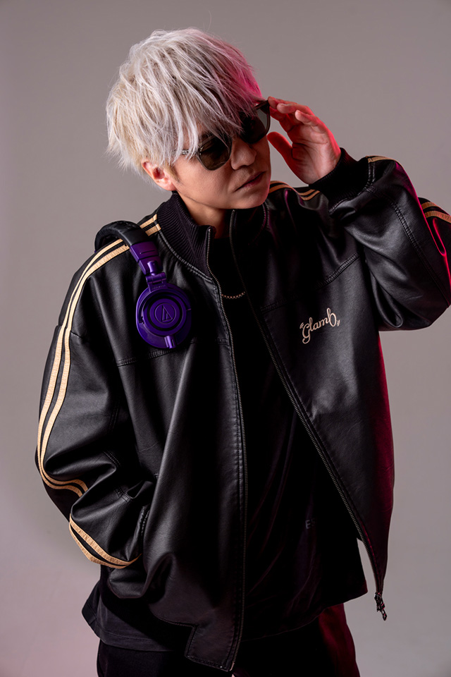 InterFM897's tweet photo. 【SONIC RADIO】
DJ: @shaula_vogue

6/5(金)は @ElectricCallboy 🇩🇪をPICK UP

ラウドロックのポータル @gekirock #村岡俊介 さんを迎えて話を伺います！実は日本で最初に彼らを呼んだのは村岡さん!? 今夜6時〜

@CMP_official 
#creativeman
#SR897
#interfm
#radiko ▼
https://t.co/PDXbBYegeU https://t.co/6nV1RWGM72