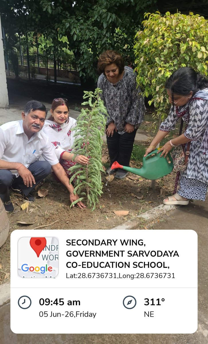 a21617003's tweet photo. 🌳 A tree for Mother, a gift for Mother Earth. 🌍

On World Environment Day, GSV (Co-Ed.) A-2, Paschim Vihar proudly participated in the "Ek Ped Maa Ke Naam" initiative, promoting environmental responsibility and sustainable living.

#WorldEnvironmentDay #EkPedMaaKeNaam https://t.co/5Qrcmiu4Zf