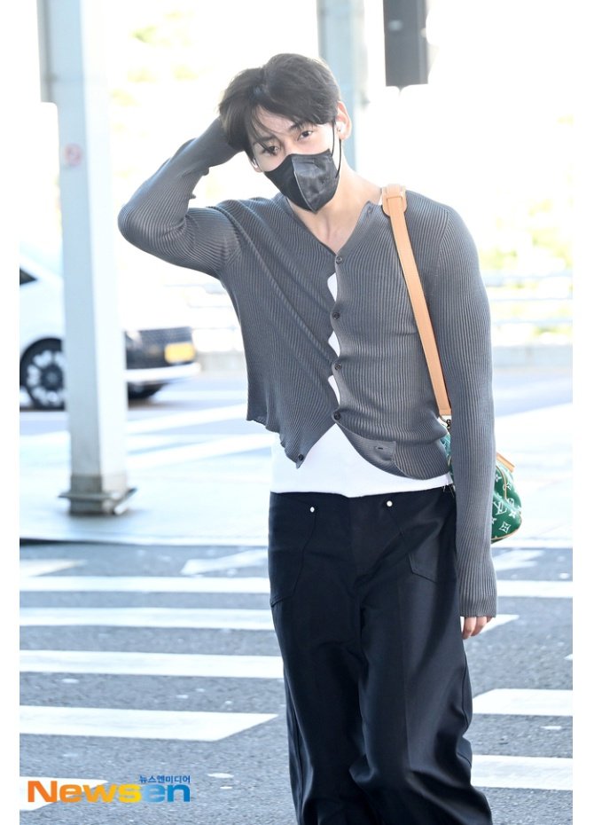 631CuteboyBB154's tweet photo. ก็ น้องน้อยต่อไป   น่ารักเกิ๊น

#BamBam https://t.co/564NGIkPTJ