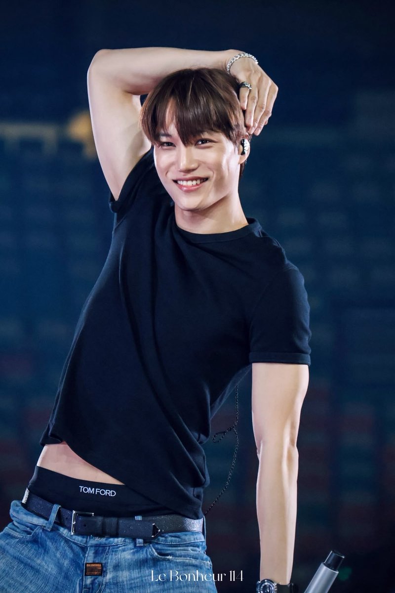 yUzU88nini's tweet photo. #エリを見つめるKAIの瞳が好き #kai  #카이 #exo  #엑소  #김종인 #jongin #カイ #내사랑곰돌이 https://t.co/AmAXWlrAXT