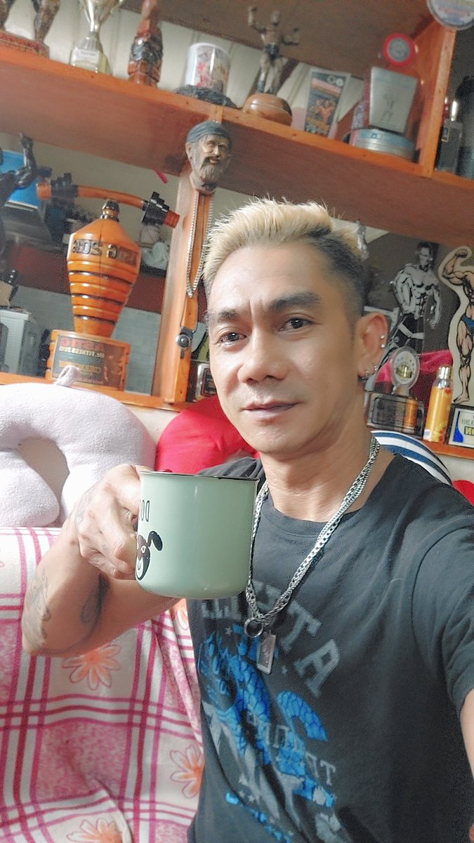 coachmel20's tweet photo. Coffe or wind https://t.co/iKJEAvKAAP