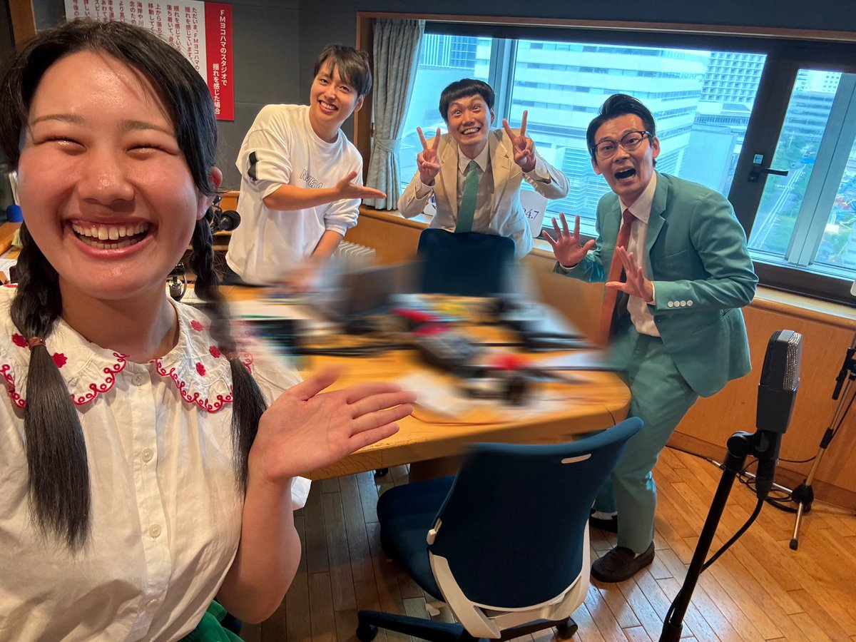 ojrmr_dnb's tweet photo. 【ぶっトビーフェス】 #flag847

TCクラクションさん

・面白すぎて笑い溺れたこと🈶💁🏻‍♀️
・お2人ともちょっと照れつつも
　私の行動に付き合ってくださり優しい💖
・どちらが副団長…😵‍💫❓

スペシャルウィーク生放送中📻🏁
是非お聴きください！！！！！ https://t.co/GfCQnjNTVK