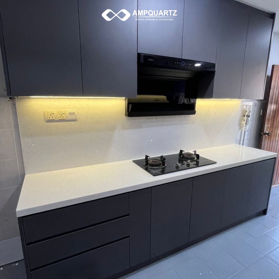 AMPQUARTZ's tweet photo. ✨ 𝐂𝐨𝐦𝐩𝐥𝐞𝐭𝐞𝐝 𝐏𝐫𝐨𝐣𝐞𝐜𝐭 𝐇𝐢𝐠𝐡𝐥𝐢𝐠𝐡𝐭 ✨

Supply and Installation of Kitchen Cabinet

🔹Solid Plywood Modern
- Cabinet color : P1-3065-HM (Castle Grey)

🔹Quartz Stone : Q001 (White Terrazo)

📍 Jobsite : Taman Senai Utama

🙏 𝐓𝐡𝐚𝐧𝐤 𝐘𝐨𝐮 𝐟𝐨𝐫 𝐂𝐡𝐨𝐨𝐬𝐢𝐧𝐠 𝐀𝐦𝐩𝐐𝐮𝐚𝐫𝐭𝐳!
We truly appreciate your trust in us. We hope you love your new kitchen cabinets💖

✨Contact us for expert solutions tailored to your needs.✨

📞 𝐂𝐨𝐧𝐭𝐚𝐜𝐭 𝐔𝐬
📲 +6017 732 0149 (Jasmine)
https://t.co/doqsbuabaJ

📍𝐎𝐮𝐫 𝐒𝐡𝐨𝐰𝐫𝐨𝐨𝐦:
𝙏𝘼𝙈𝘼𝙉 𝙂𝘼𝙔𝘼-
Address: https://t.co/v1ObvwSAOW
🏬 82, Jalan Gaya 1, Taman Gaya, Ulu Tiram, 81800 Johor Bahru
𝘽𝘼𝙉𝘿𝘼𝙍 𝘿𝘼𝙏𝙊' 𝙊𝙉𝙉-
Address: https://t.co/JSZKKUeE5E
🏬 24, Jalan Perjiranan 4/5, Bandar Dato Onn, 81100 Johor Bahru

#AmpQuartz #JohorBahru #kitchencabinet #JobsiteCompleted #Solidplywood