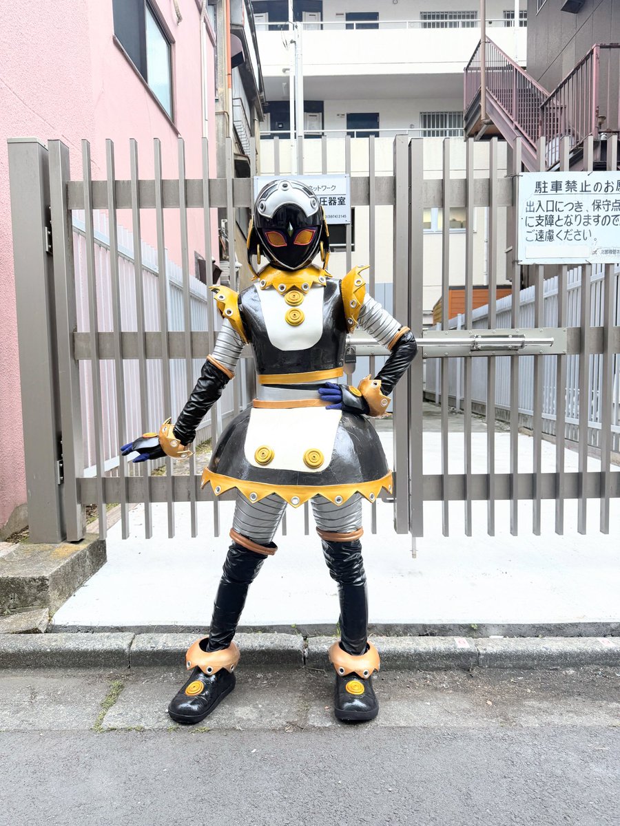 ayanami626's tweet photo. 昨日はクロエ姫とメイドールズ基地でツイキャスを久々やったりしてました。

クロエ姫もいろいろ機能調整中なのでどうぞ暖かく見守ってください。

#メイドールズ
#クロエ姫の奴隷の部屋 https://t.co/5Vm8s8P2Gy