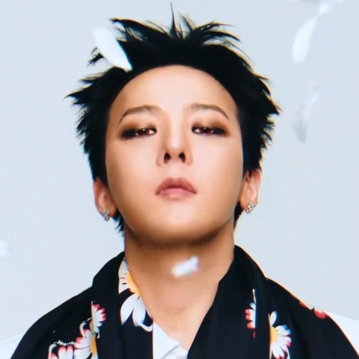 KicksFinder's tweet photo. OFFICIAL PROMO: PEACEMINUSONE x Nike Football X2 Collection 🌼 @IBGDRGN 

Collaborator and Federation - June 11th 
Dover Street Market - June 13th 
SNKRS and select Nike partners - June 16th https://t.co/JufL5N98Nz