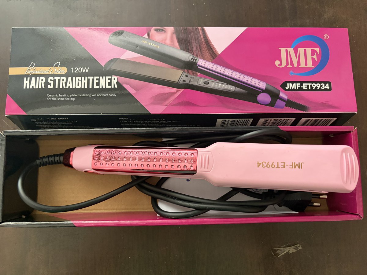 munich_mk's tweet photo. ส่งต่อที่หนีบตรงค่ะ 150 บาทรวมส่งค่ะ 
#ส่งต่อ #ส่งต่อเครื่องหนีบผม #ส่งต่อที่หนีบผม #ที่หนีบผม #ส่งต่อของมือสอง #ส่งต่อของใช้มือสอง #ส่งต่อคสอ #เครื่องหนีบผม #โล้ะตู้ #โล๊ะตู้เสื้อผ้า #ส่งต่อเครื่องสําอาง
 #ส่งต่อเครื่องหนีบผม https://t.co/EJOMJFVI5e
