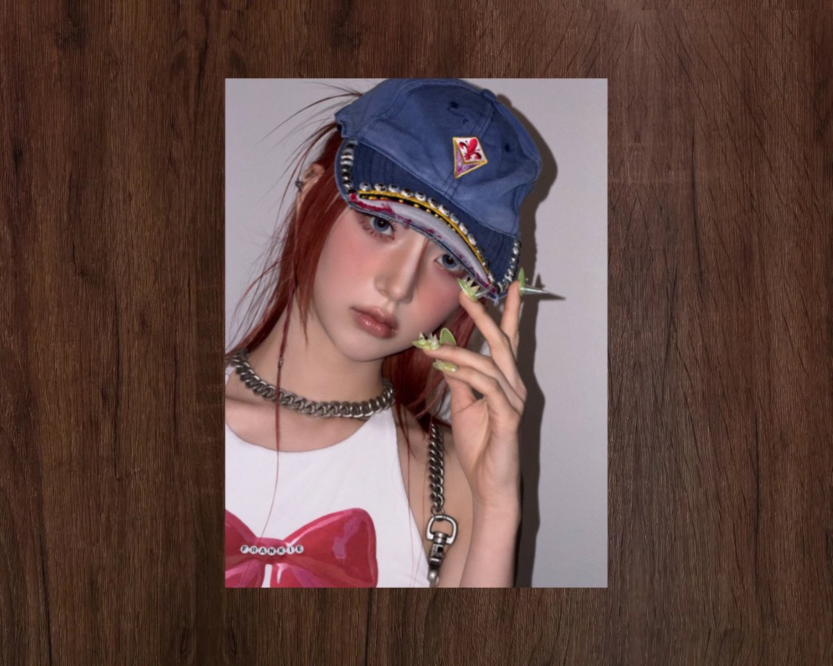 jiheol's tweet photo. Beware: it’s nothing because nails couldn’t slip but it’s so cool.. unchild preps might also be having cool nails and biting sweet candies instead of colorful lollipops. Still being the peculiar who likes neon &amp; jazzy things as I am stripped unchilded. Never let them rip that. https://t.co/SGAGPJ650n