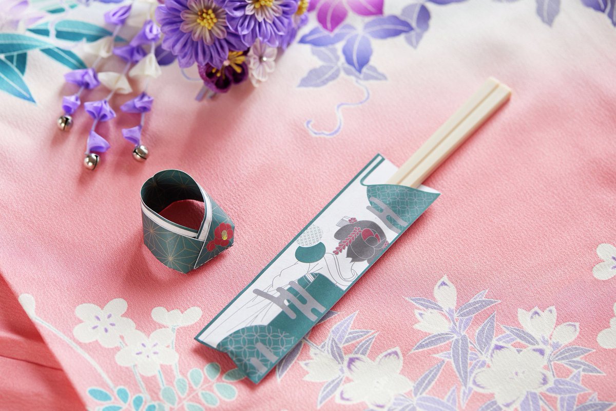 kingjim's tweet photo. 日本らしさと実用性を兼ね備えた文房具シリーズ「Japan Design Collection」を発売しました。「おはしボールペン」「カードウォレット」「プライバシーローラー」の3種です。https://t.co/zya3Wde6WT https://t.co/D5ds2q5Rua