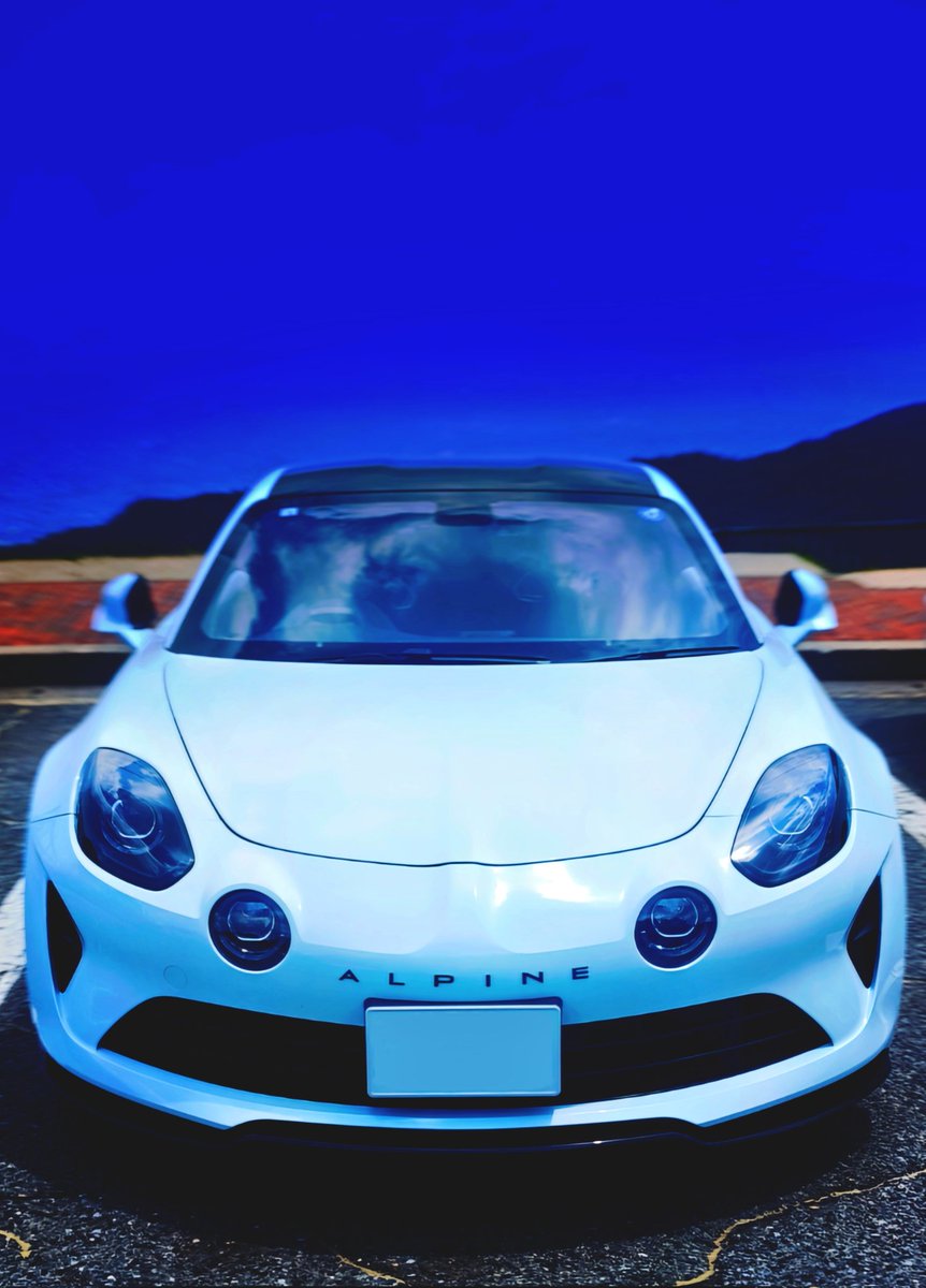 Akaho_Minori's tweet photo. #私の車お世辞でもかっこいいと言ってくれる人RT

よく…ない…かい？ https://t.co/MoX6s1s6ai