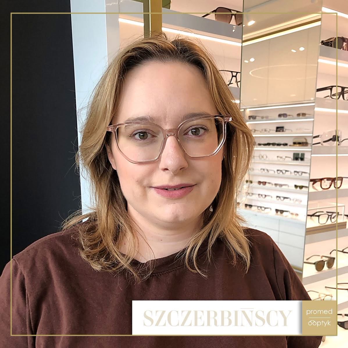 promed_optyk's tweet photo. Pani Beata 😍🤩

Przesyłamy pozdrowienia 👋

#optyk #optometrysta #okulary #wzrok #badanie #ekspert #promedoptyk #zaufanie #dobrywzrok #nowywizerunek #okularyprogresywne #filtr #ochrona #kreacja #moda #styl #PromedNMP #PromedOkulickiego #Szczerbińscy #zapraszamydonas https://t.co/8viYOV9FdJ