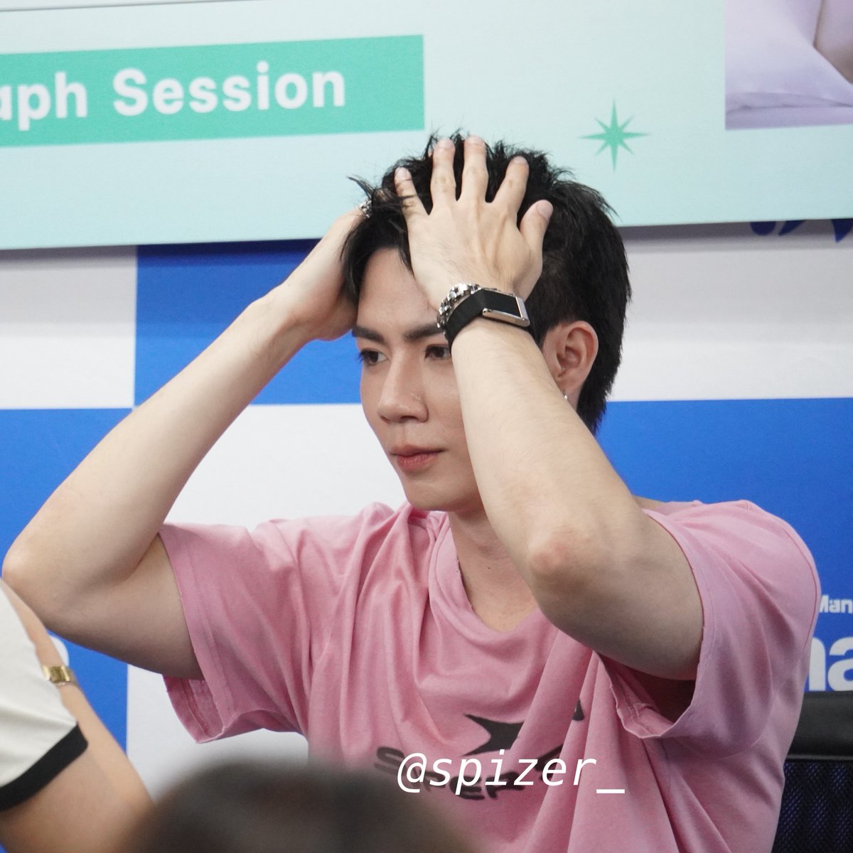 Spizer_'s tweet photo. ถ้าทำงานแล้วเครียด ให้รุ้ไว้ว่ามีพึกที่เครียดกว่า https://t.co/Ghl1cofgHe