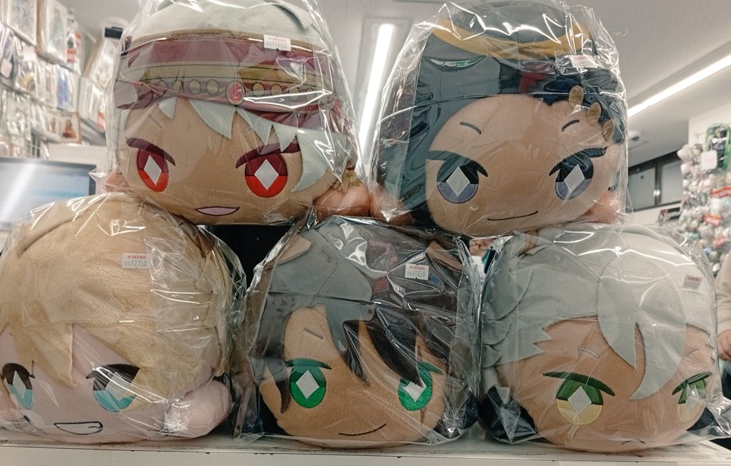入荷情報】 ツイステッドワンダーランド ツイステ メガジャンボ