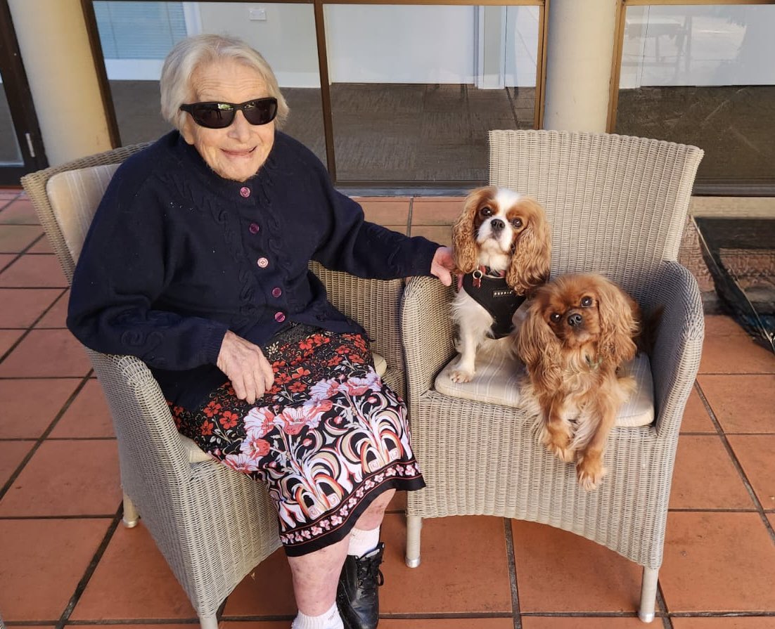 bellandcathy's tweet photo. My MIL turned 102 today

She’s happy, positive, grateful, uncomplaining … a wonderful role model for how to grow old https://t.co/QjURCt7xR1