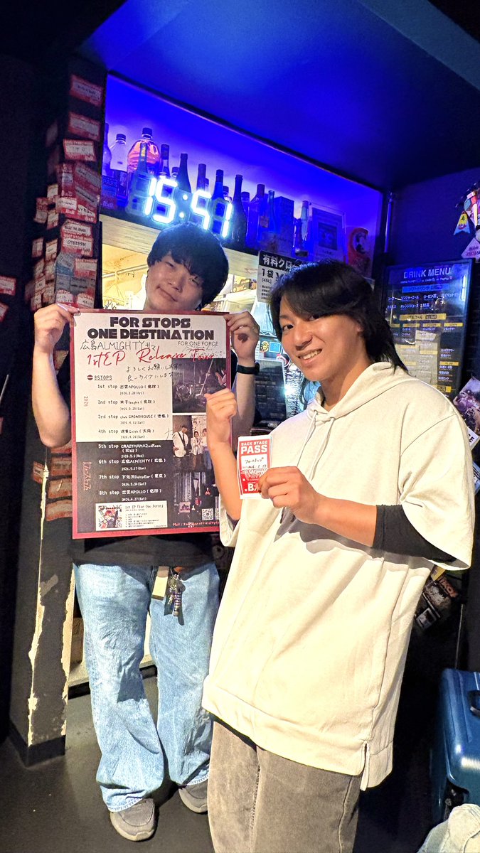Fourstop_band's tweet photo. 【ツアーポスター貼らせて頂きました✨】

広島ALMIGHTY
今谷店長、よーこーさん、あかりさん
ありがとうございます🙏

第21弾はツアー広島編で出演させていただいた箱へ。
閃光少女と共演できた、超アツい同年代ライブ
でした！✌️

#フォーストップ #fourstop #出雲 #出雲アポロ #オリジナルバンド https://t.co/kxXlUjuzCe